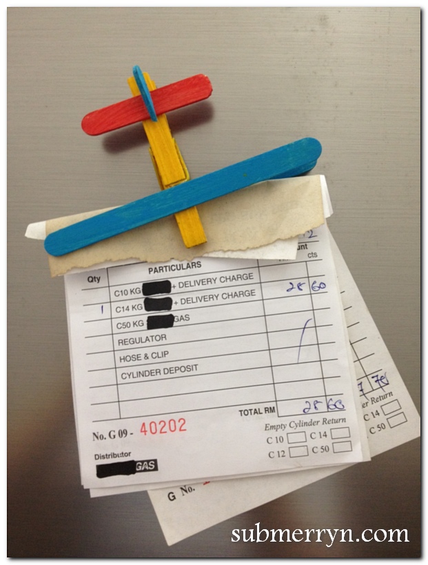 Aeroplane fridge magnet craft