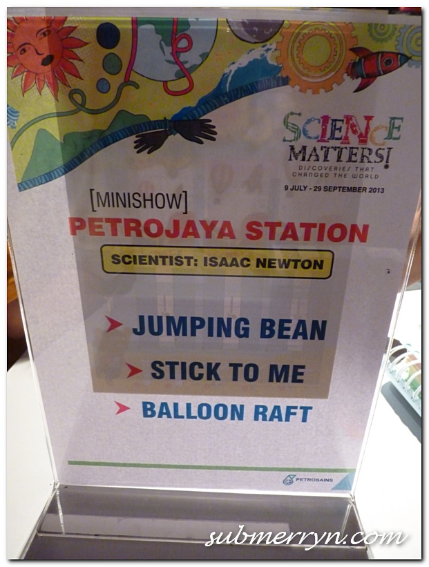 Isaac Newton and Force Petrosains
