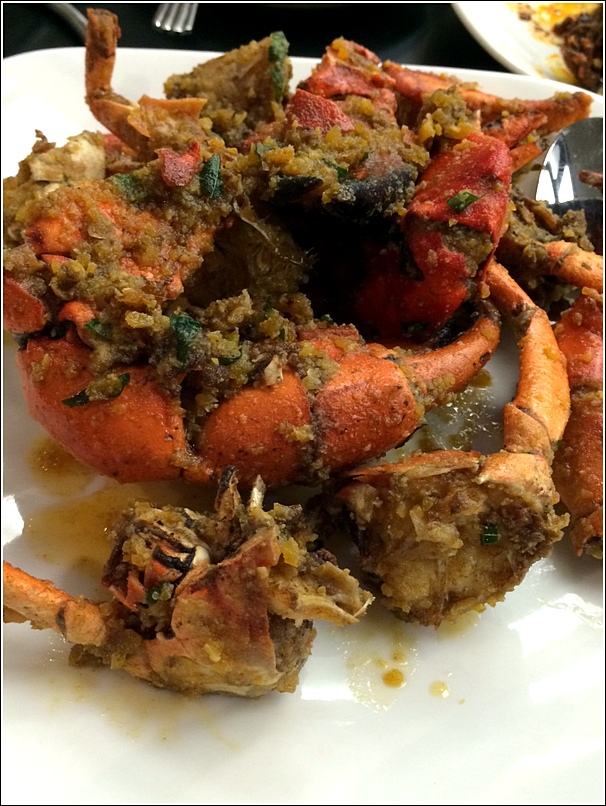 Chatz Parkroyal Seafood Buffet Dinner 10 crab flavours salted egg crab