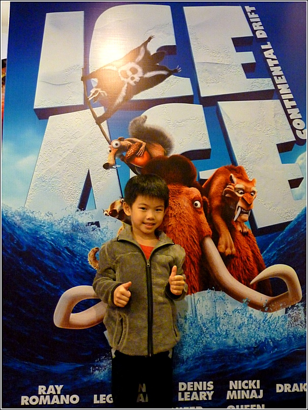 Ice Age Adventure 2014 movie posters