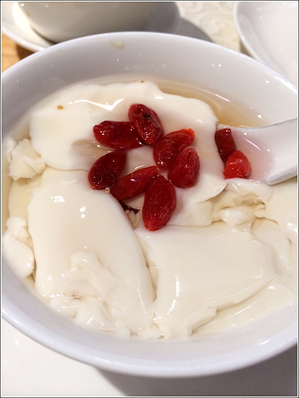 Home made fine bean curd with wolfberry