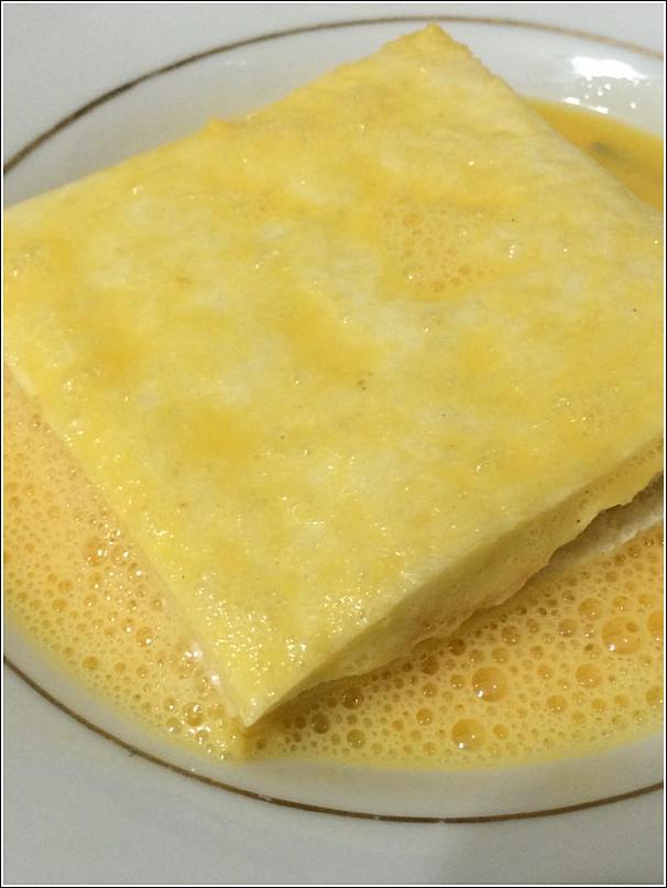 Cheesy French Toast 4