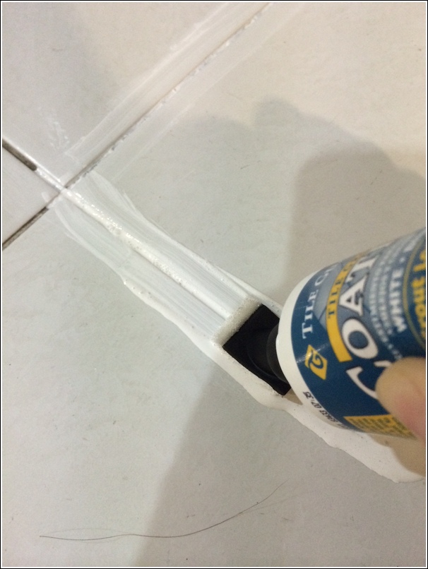 how to restore tiles grout