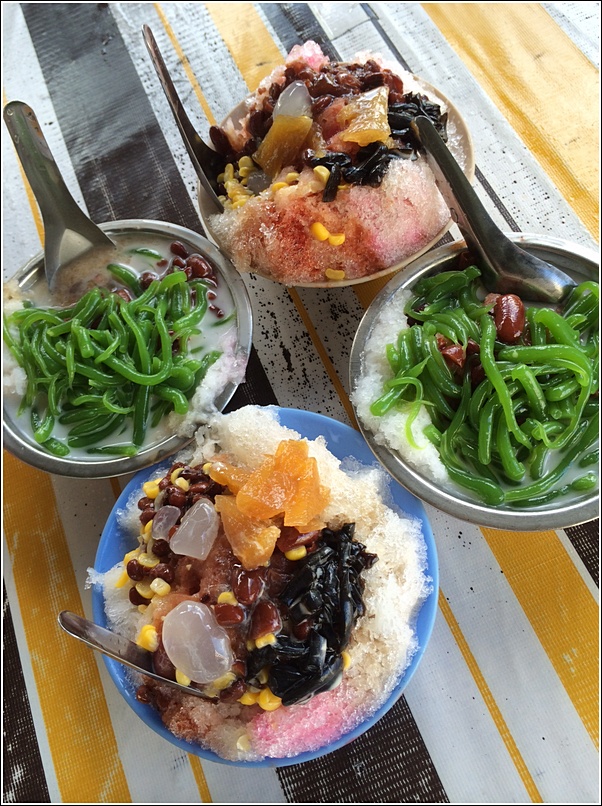 penang ice kacang and cendol