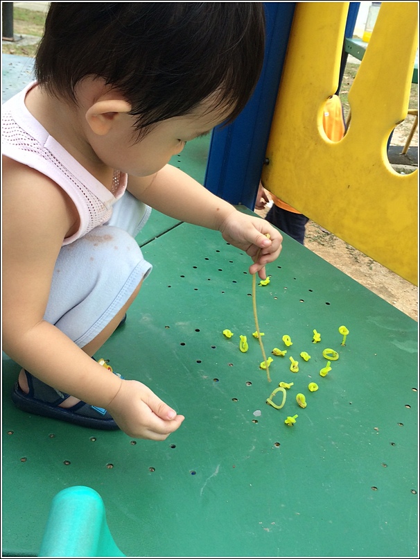 outdoor learning color activities for toddlers