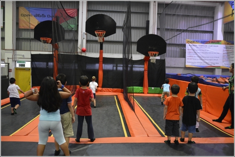 Jumpstreet Trampoline Park 4