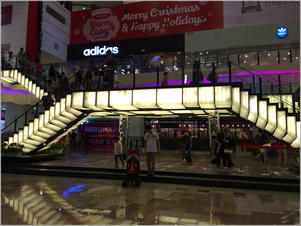 Grand Musical Staircase Berjaya Times Square