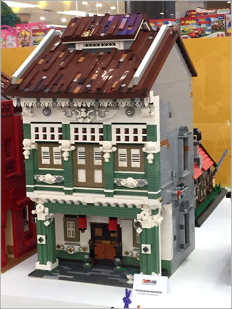 LEGO Peranakan house