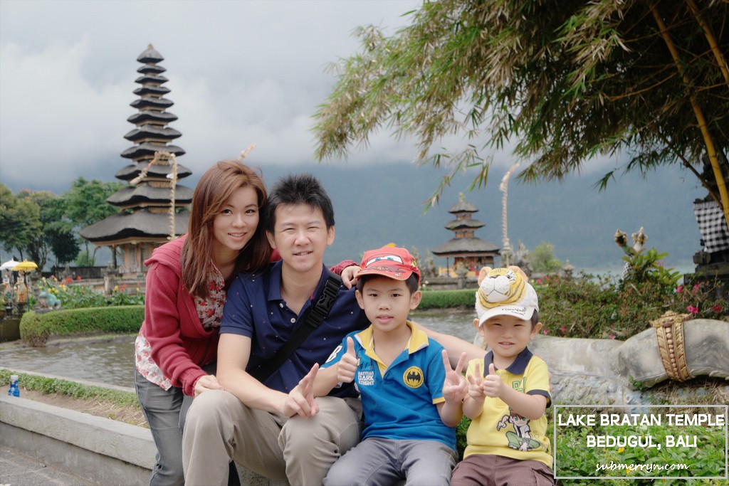 lake-bratan-temple-bedugul-bali-indonesia-2