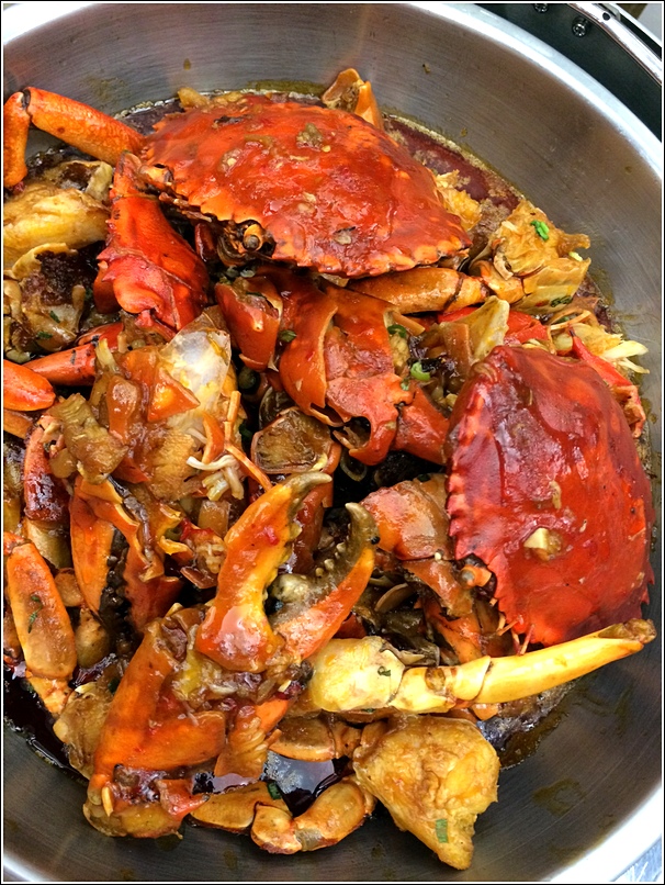 Chatz Parkroyal Seafood Buffet Dinner 10 crab flavours wok fried chili meat crab