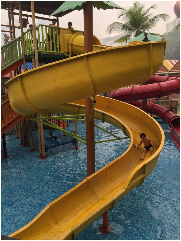 sunway lagoon water park slide