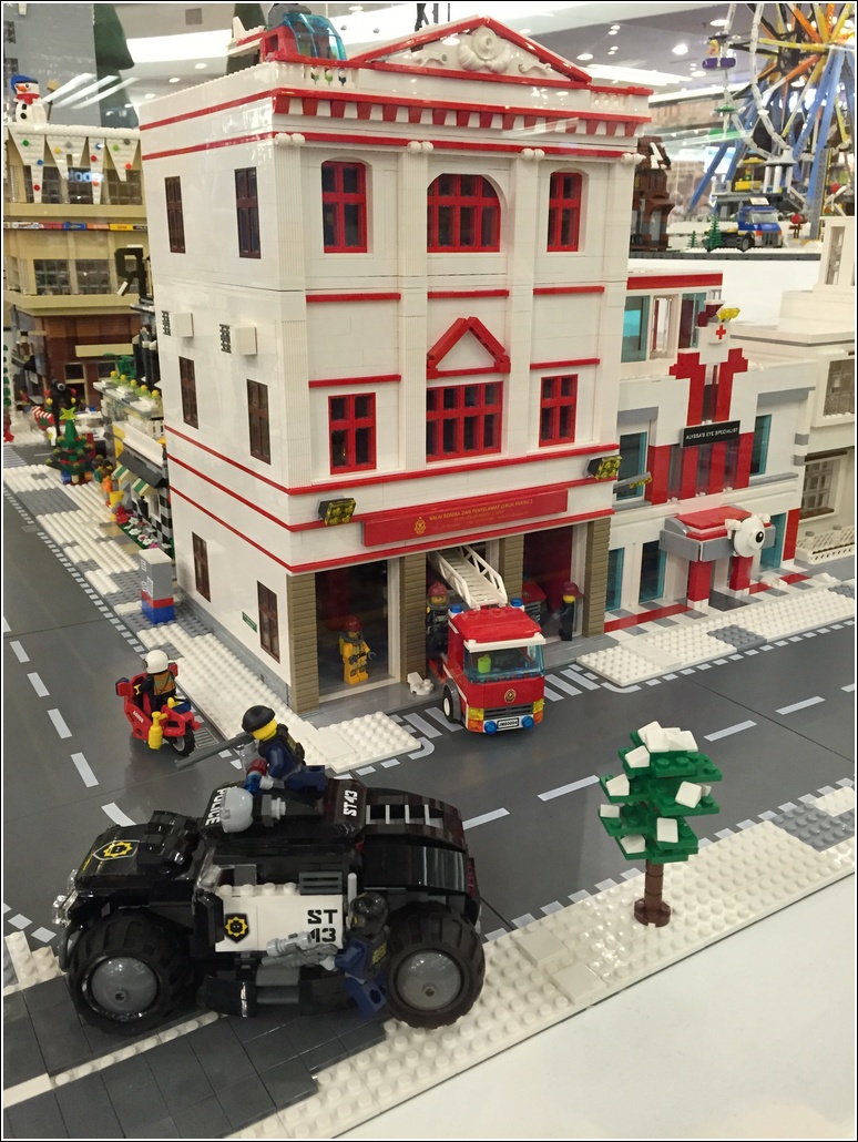 LEGO Police car