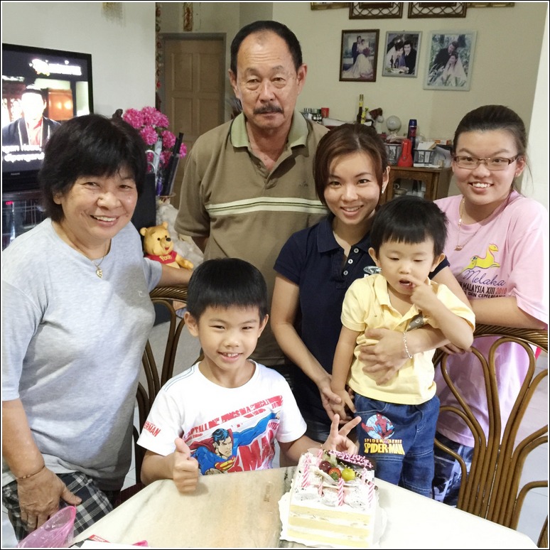 submerryn birthday with family