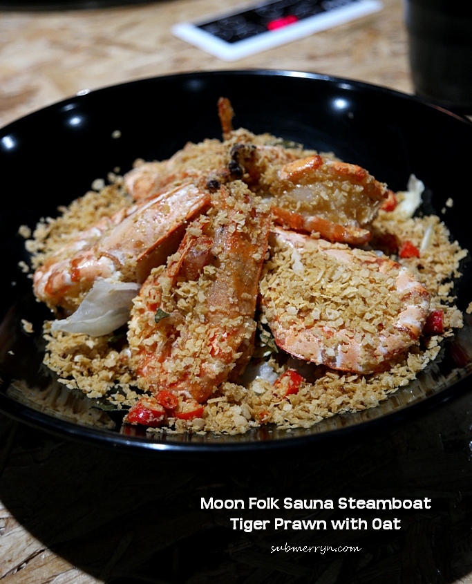 Tiger prawn with oat